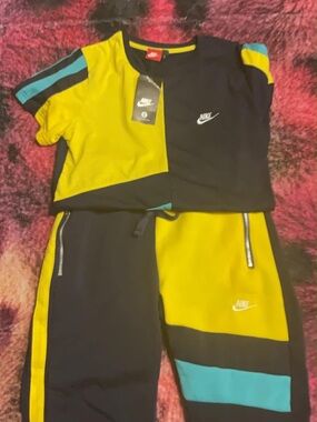 Nike Kids Yellow, Black & Teal Colorblock Short Set